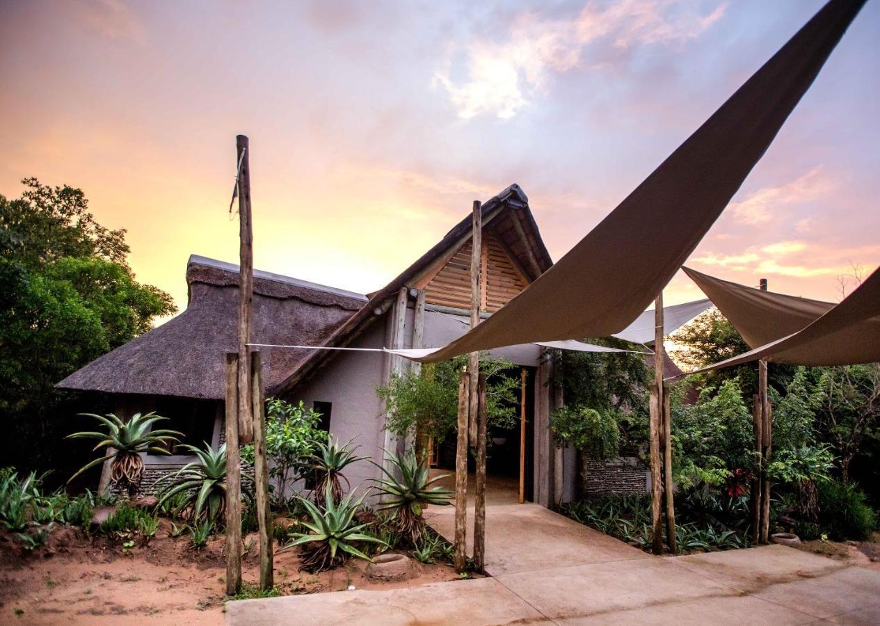 Royal Thonga Safari Lodge Sihangwane Ngoại thất bức ảnh