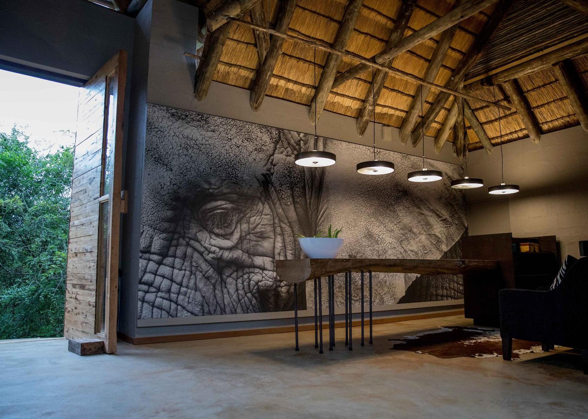 Royal Thonga Safari Lodge Sihangwane Ngoại thất bức ảnh