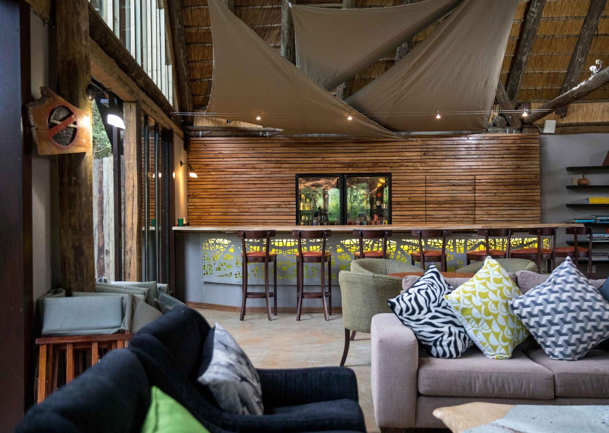 Royal Thonga Safari Lodge Sihangwane Ngoại thất bức ảnh